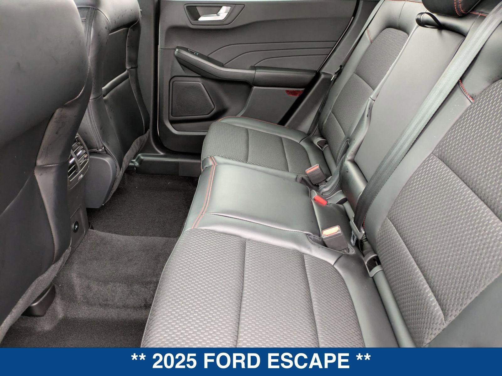 New 2025 Ford Escape ST-Line w/ Cold Weather Package image 21