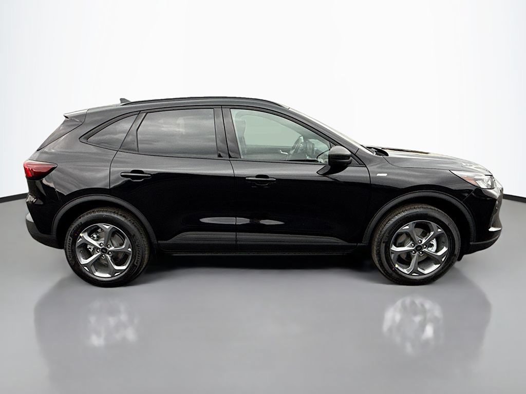 New 2026 Ford Escape ST-Line w/ Tech Pack #1 AWD/4WD image 16