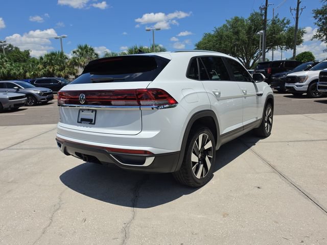 Used 2024 Volkswagen Atlas Cross Sport SE FWD image 8