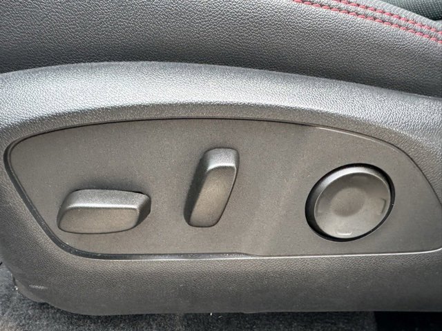 Certified 2024 Chevrolet Traverse RS w/ LPO, Floor Liner Package image 13