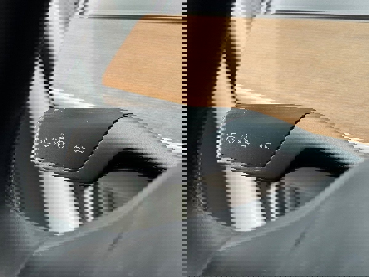 Used 2018 Tesla Model 3 Long Range image 33