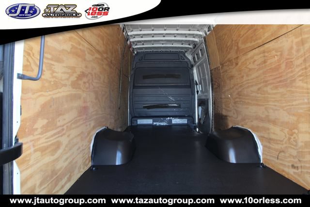 Used 2013 Freightliner Sprinter 3500 RWD image 18