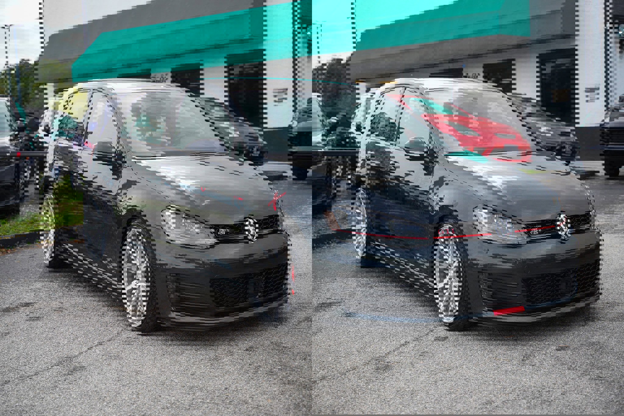 Used 2017 Volkswagen GTI Autobahn image 20