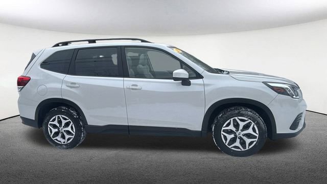 Certified 2023 Subaru Forester Premium image 14