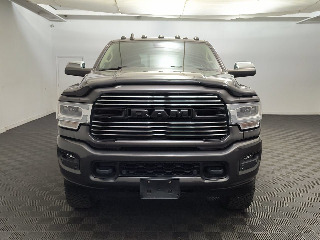 Used 2021 RAM 3500 Laramie w/ Body Color Bumper Group AWD/4WD image 6