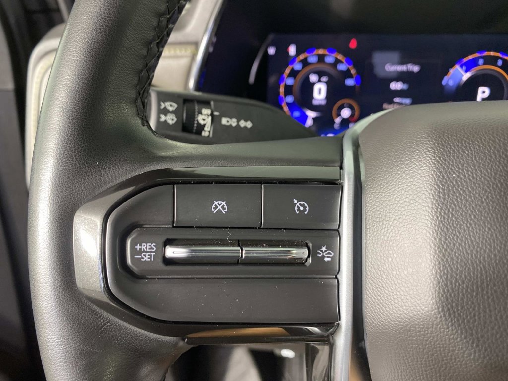 Used 2023 Chevrolet Colorado ZR2 w/ ZR2 Convenience Package III AWD/4WD image 22