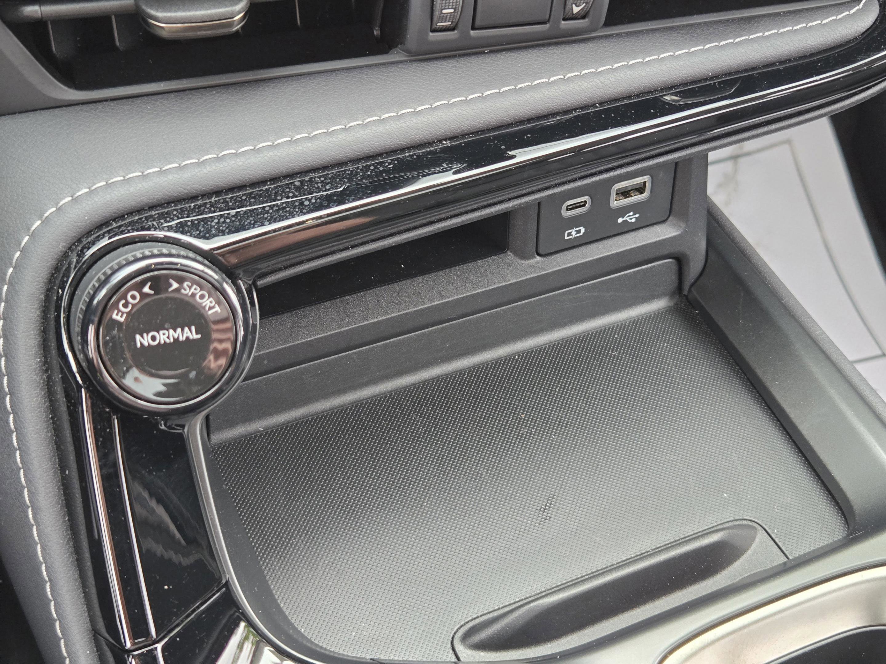 Used 2024 Lexus NX 350h AWD w/ Cold Area Package image 21