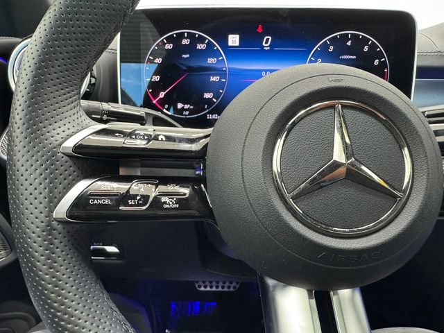 Certified 2026 Mercedes-Benz CLE 300 4MATIC Coupe image 24