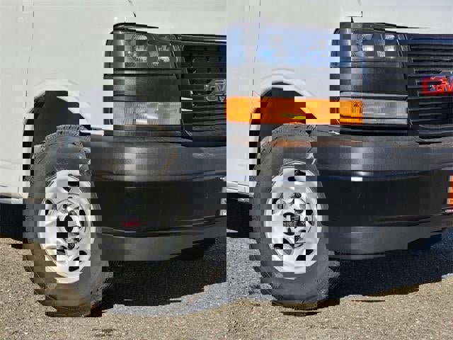 New 2025 GMC Savana 2500 Base w/ Driver Convenience Package image 3