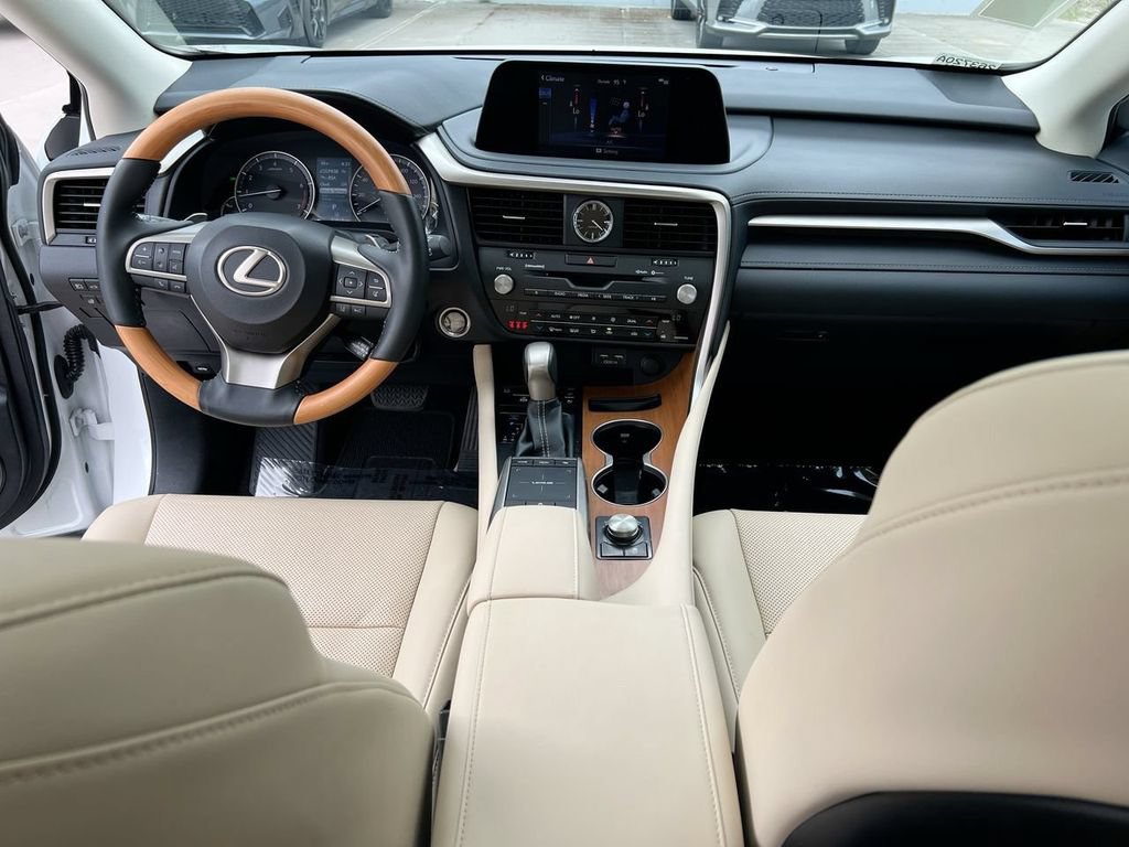 Certified 2022 Lexus RX 350 FWD w/ Premium Package image 20