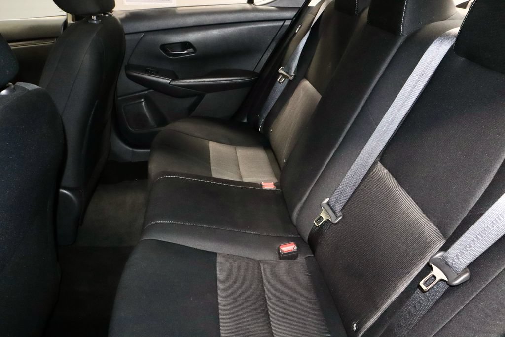 Certified 2024 Nissan Sentra SV FWD image 21