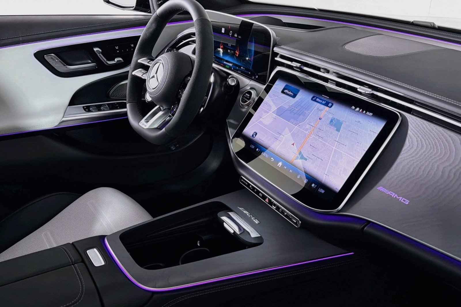 New 2026 Mercedes-Benz E 53 AMG e 4MATIC Sedan image 15