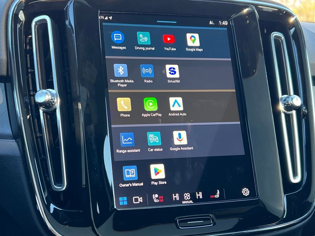 Used 2022 Volvo C40 P8 Recharge Ultimate image 24