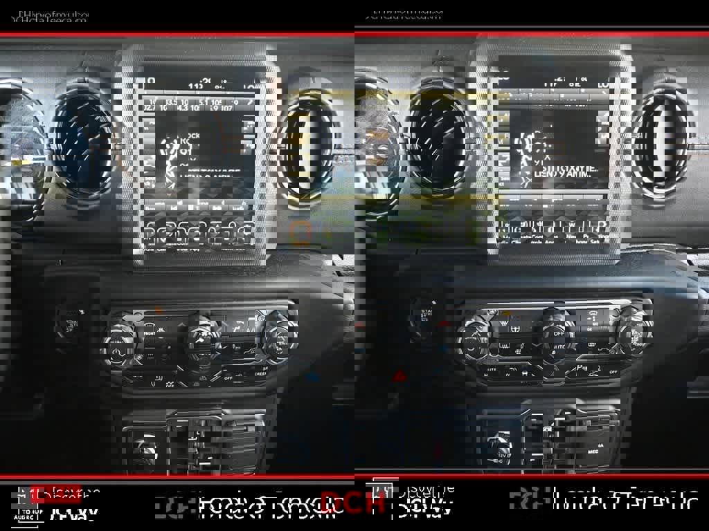 Used 2022 Jeep Wrangler Unlimited Sahara image 12