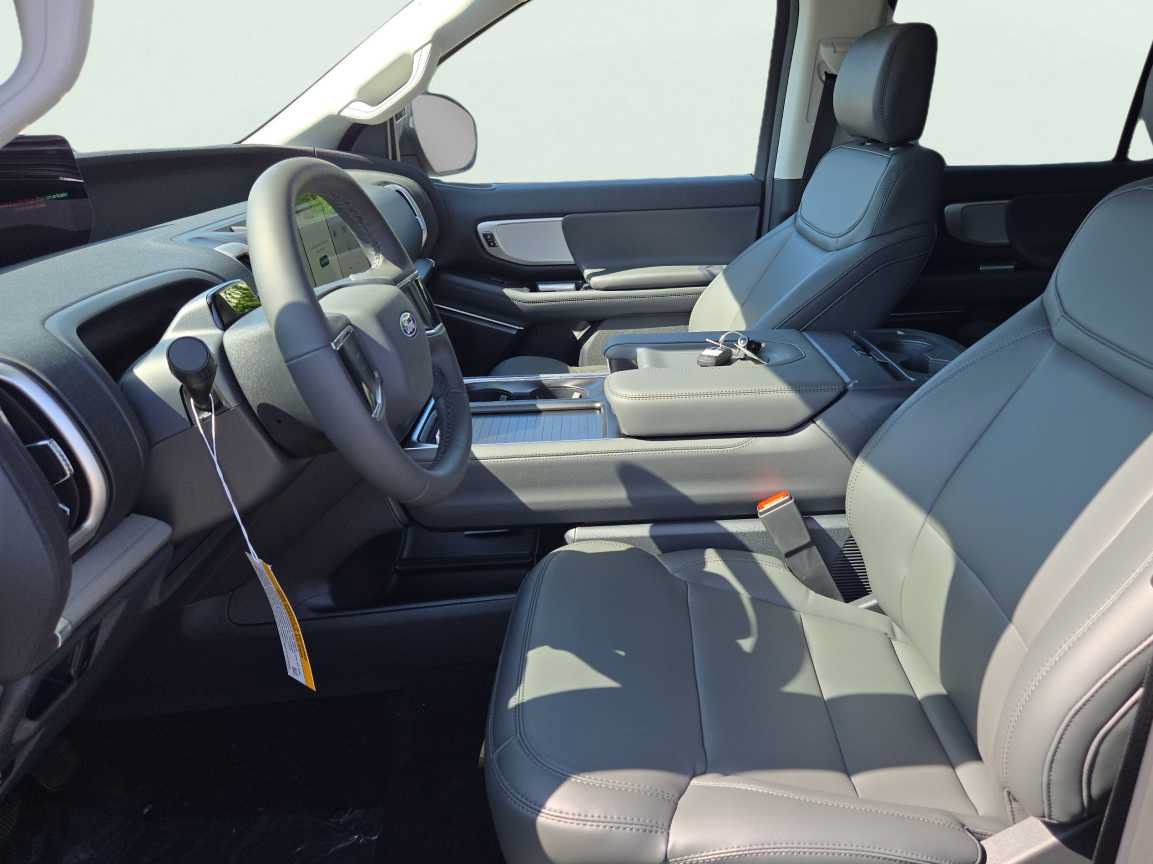 New 2027 Ford Expedition Max Active RWD image 9