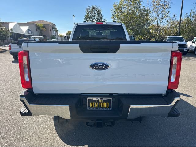 New 2025 Ford F350 XLT image 5