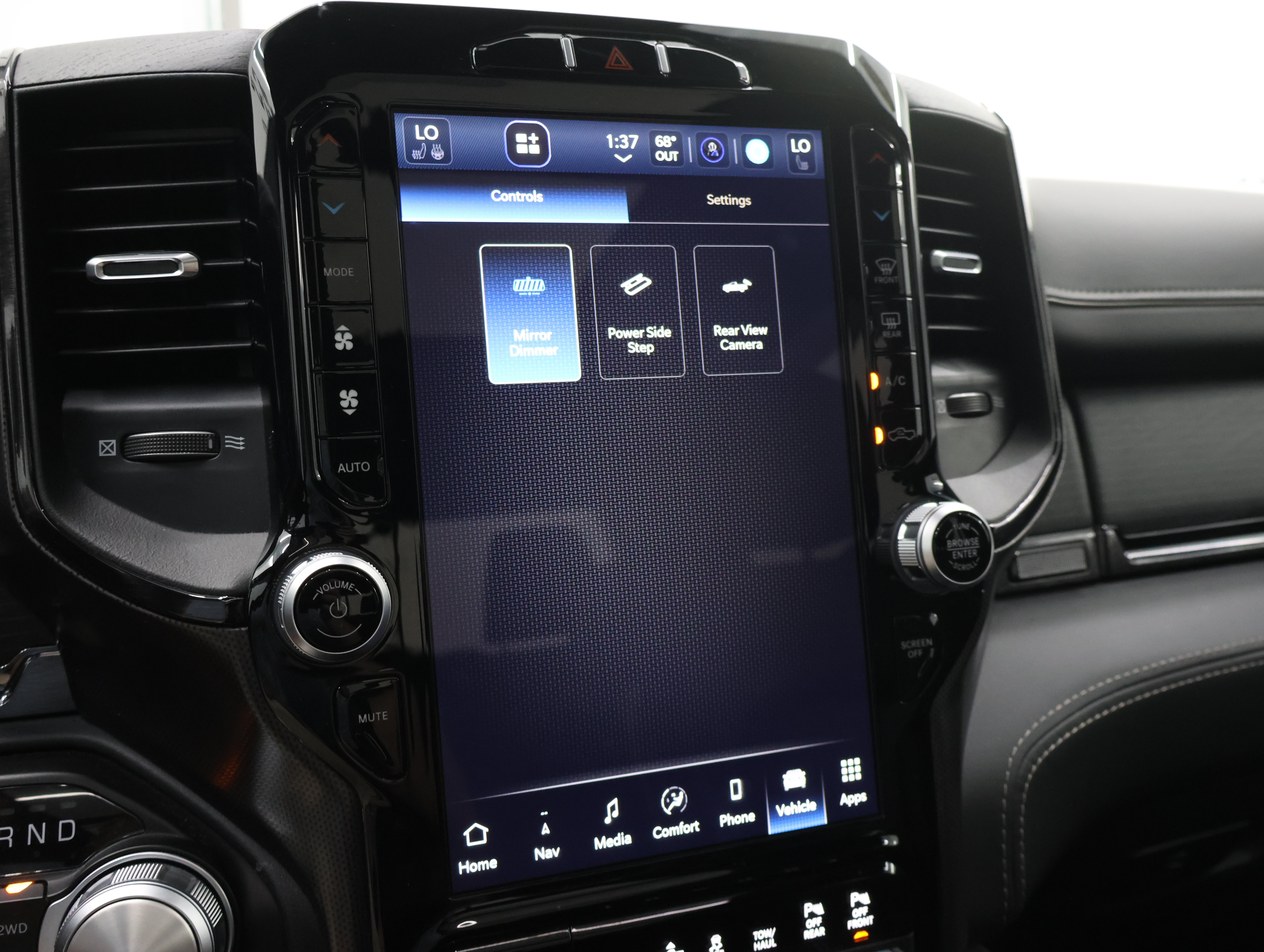 Used 2023 RAM 1500 Limited w/ Night Edition AWD/4WD image 55