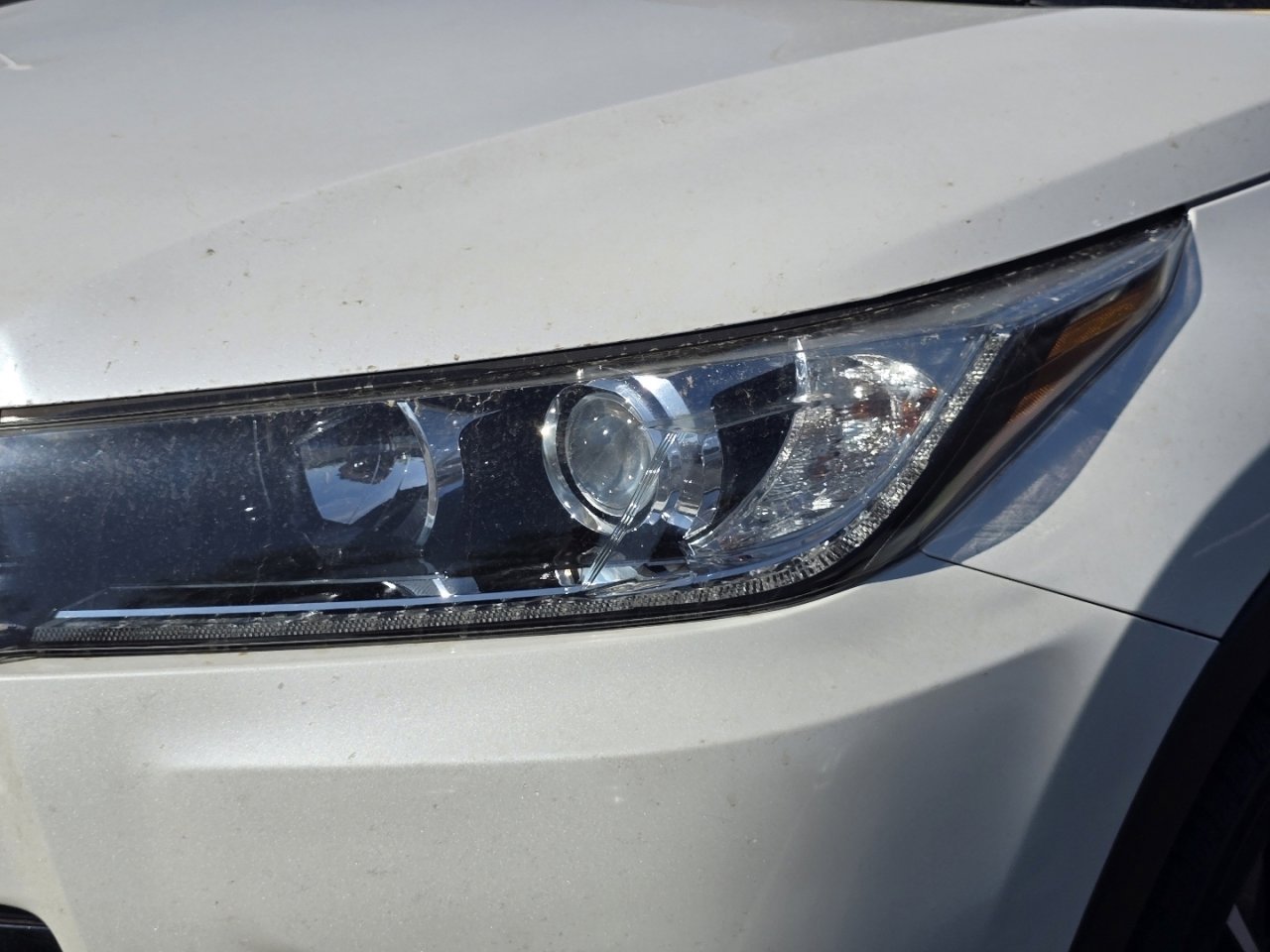 Used 2018 Toyota Highlander SE image 13