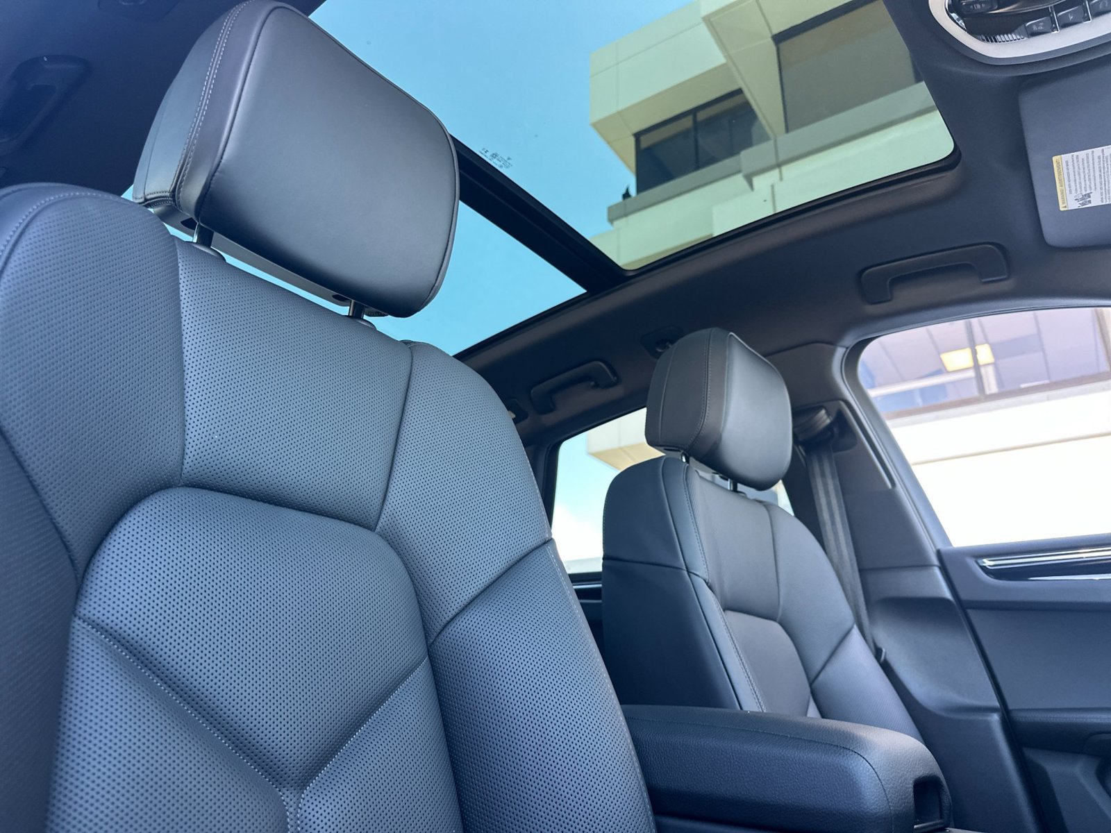 New 2026 Porsche Macan AWD/4WD image 22
