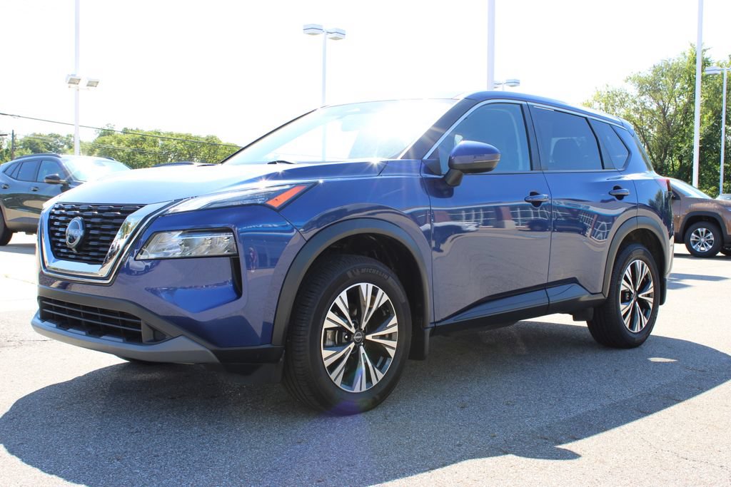 Used 2023 Nissan Rogue SV AWD/4WD image 6