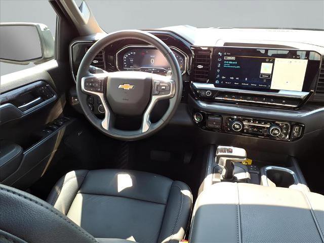 Used 2025 Chevrolet Silverado 1500 LTZ w/ Technology Package image 10