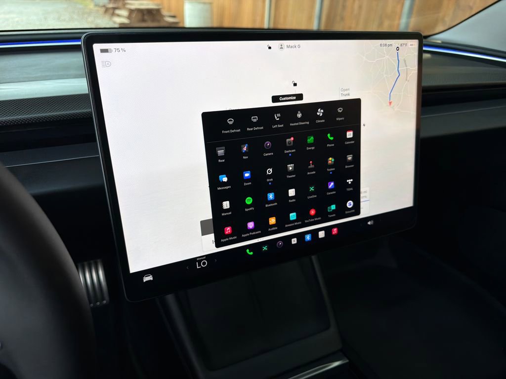 Used 2024 Tesla Model 3 Performance image 23