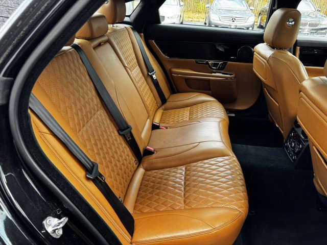 Used 2017 Jaguar XJ L Supercharged image 27