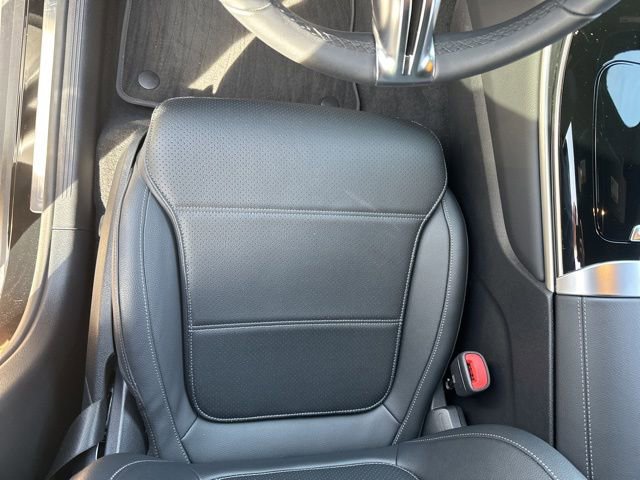 Certified 2025 Mercedes-Benz GLC 300 4MATIC image 7