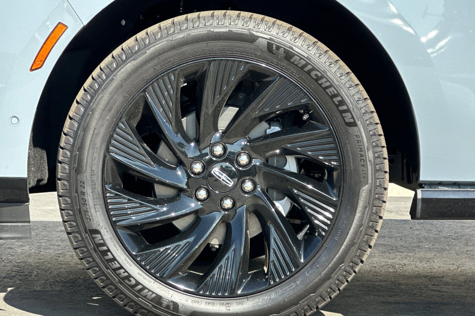 New 2025 Lincoln Navigator L Reserve w/ Jet Appearance Package image 26