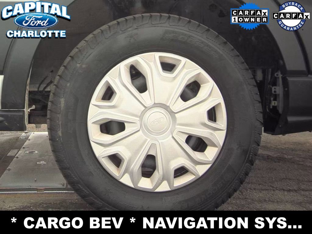 Used 2022 Ford E-Transit Medium Roof RWD image 10