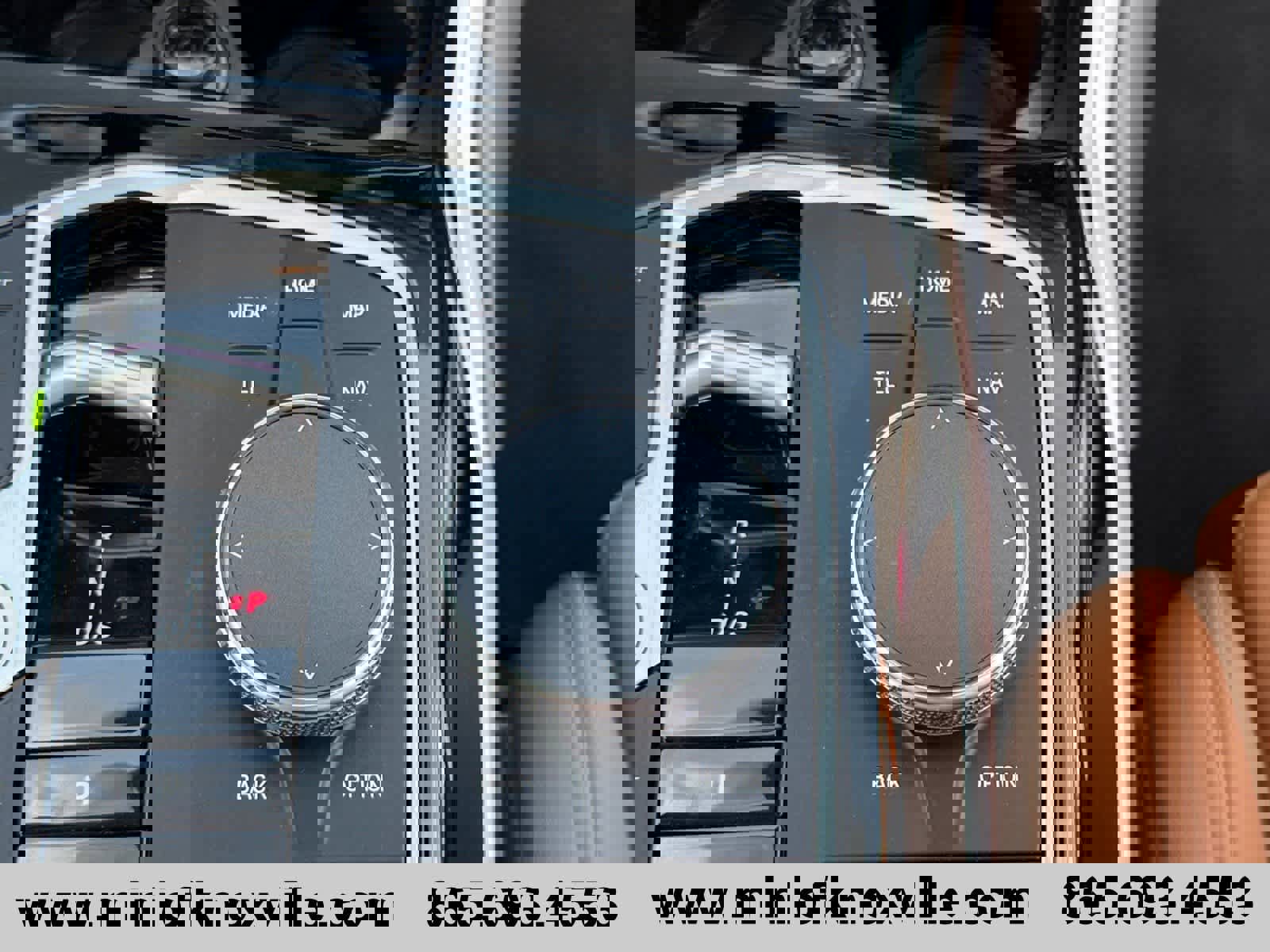 Used 2024 BMW 230i Coupe w/ Premium Package image 20