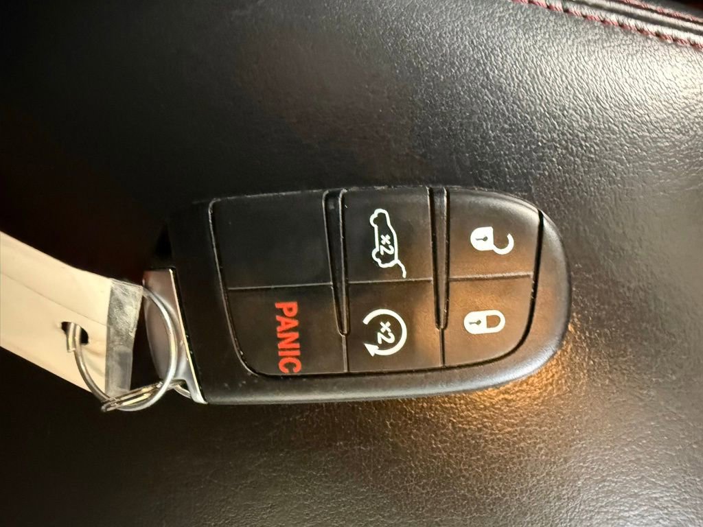 Certified 2023 Dodge Durango R/T w/ Tow 'N Go Package image 22