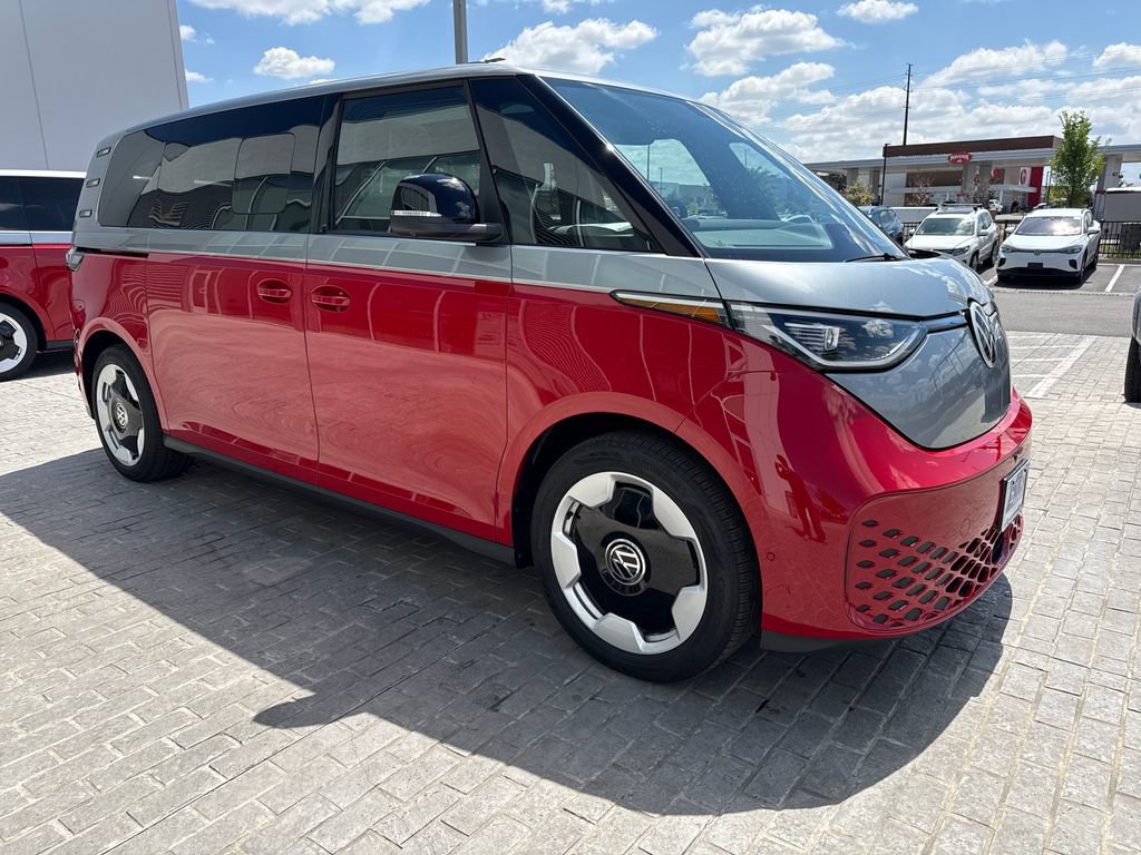 New 2025 Volkswagen ID. Buzz Pro S Plus AWD/4WD image 7