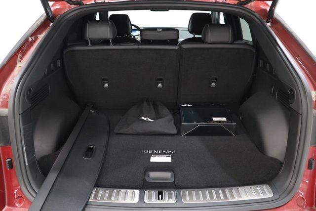 New 2024 Genesis GV60 Advanced AWD/4WD image 32