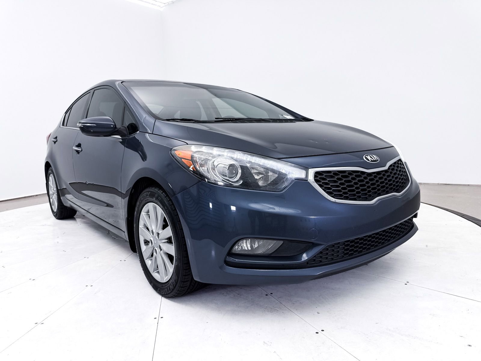 Used 2014 Kia Forte EX image 11