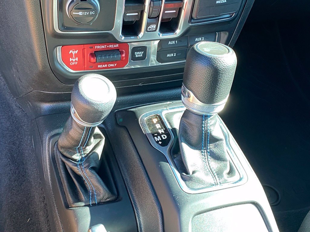 Used 2023 Jeep Wrangler Unlimited Rubicon 4xe w/ Cold Weather Group AWD/4WD image 22