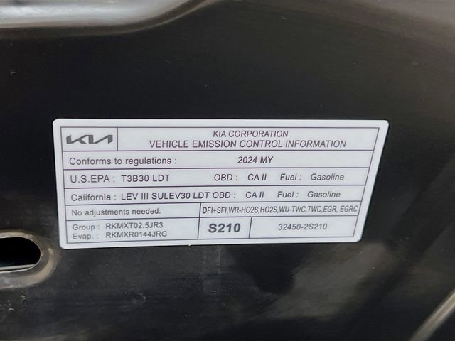 Certified 2024 Kia Sorento S image 33