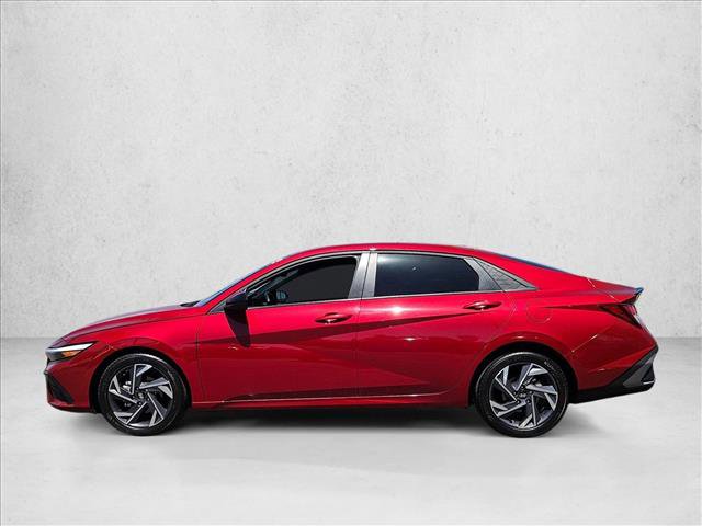 Used 2025 Hyundai Elantra Sport FWD image 9