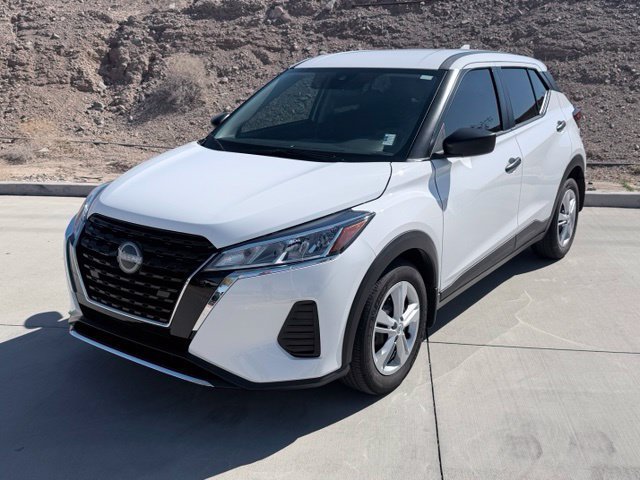 Certified 2025 Nissan Kicks Play S