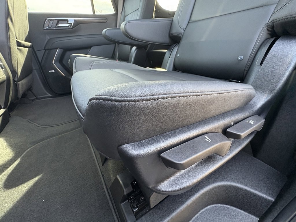 Used 2025 Chevrolet Tahoe Z71 w/ Z71 Off-Road Package image 23