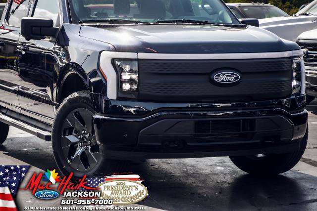 New 2025 Ford F150 Lightning Flash image 5