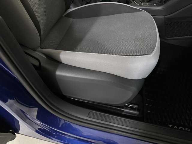 Certified 2024 Volkswagen Taos S w/ MDO Package image 37