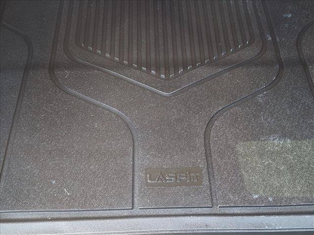 Used 2018 Tesla Model 3 Long Range RWD image 6