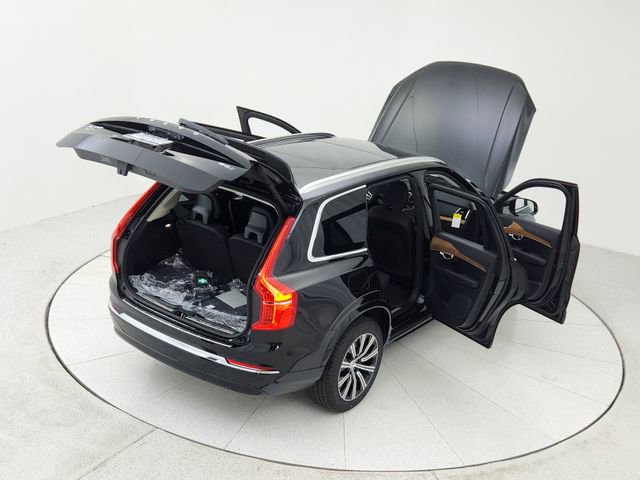 New 2025 Volvo XC90 B6 Plus w/ Protection Package Premier image 16