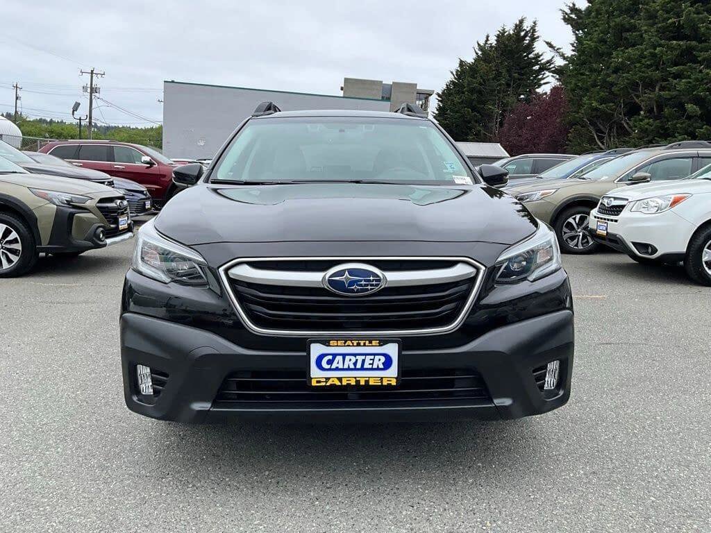 Used 2020 Subaru Outback Premium w/ Popular Package #1 AWD/4WD image 3