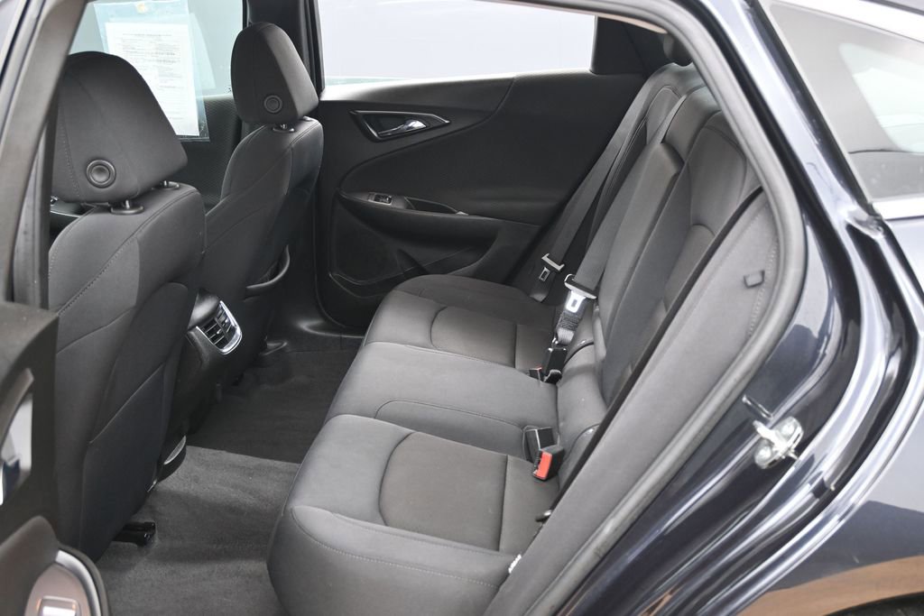 Used 2023 Chevrolet Malibu LT image 32