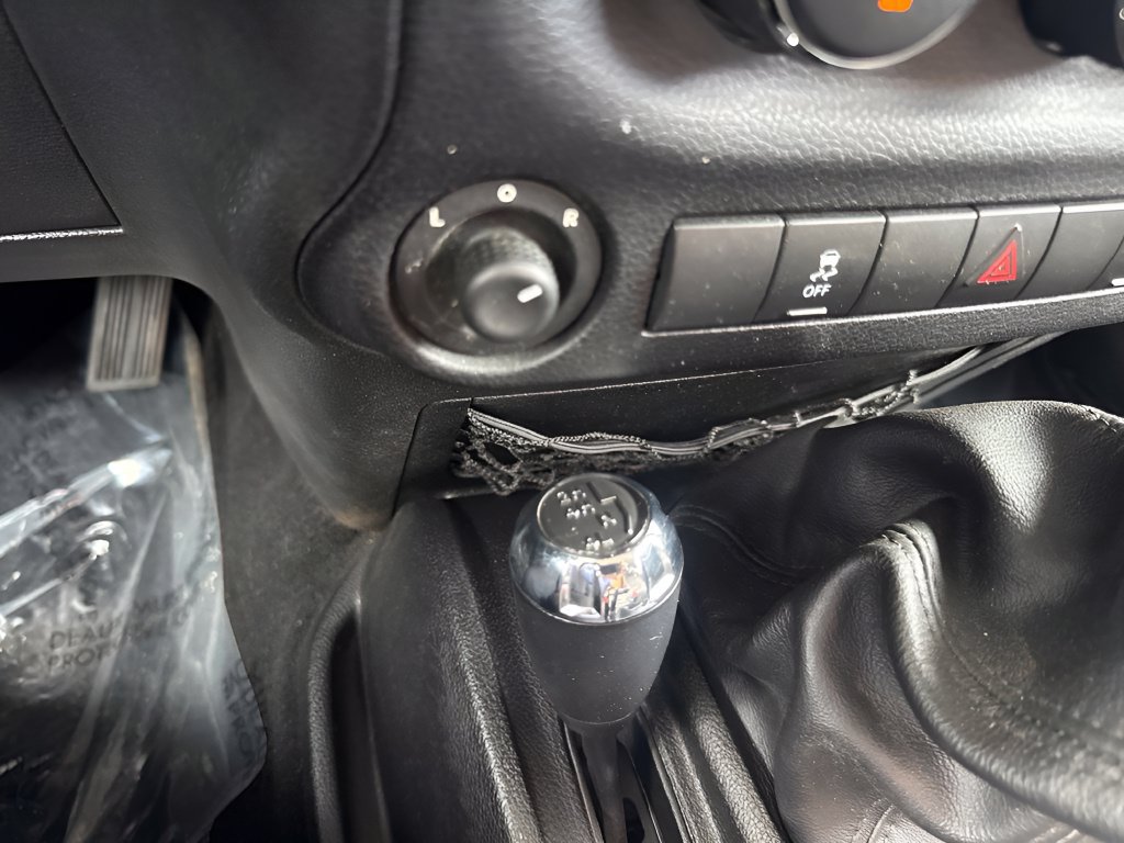 Used 2011 Jeep Wrangler Sahara w/ Trailer Tow Group AWD/4WD image 18