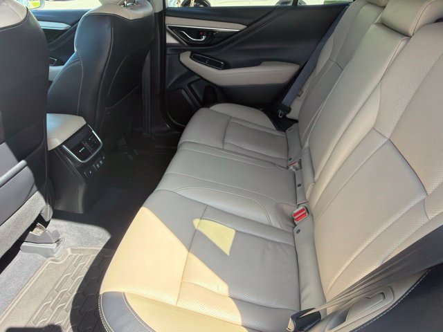 Used 2022 Subaru Outback Limited AWD/4WD image 28