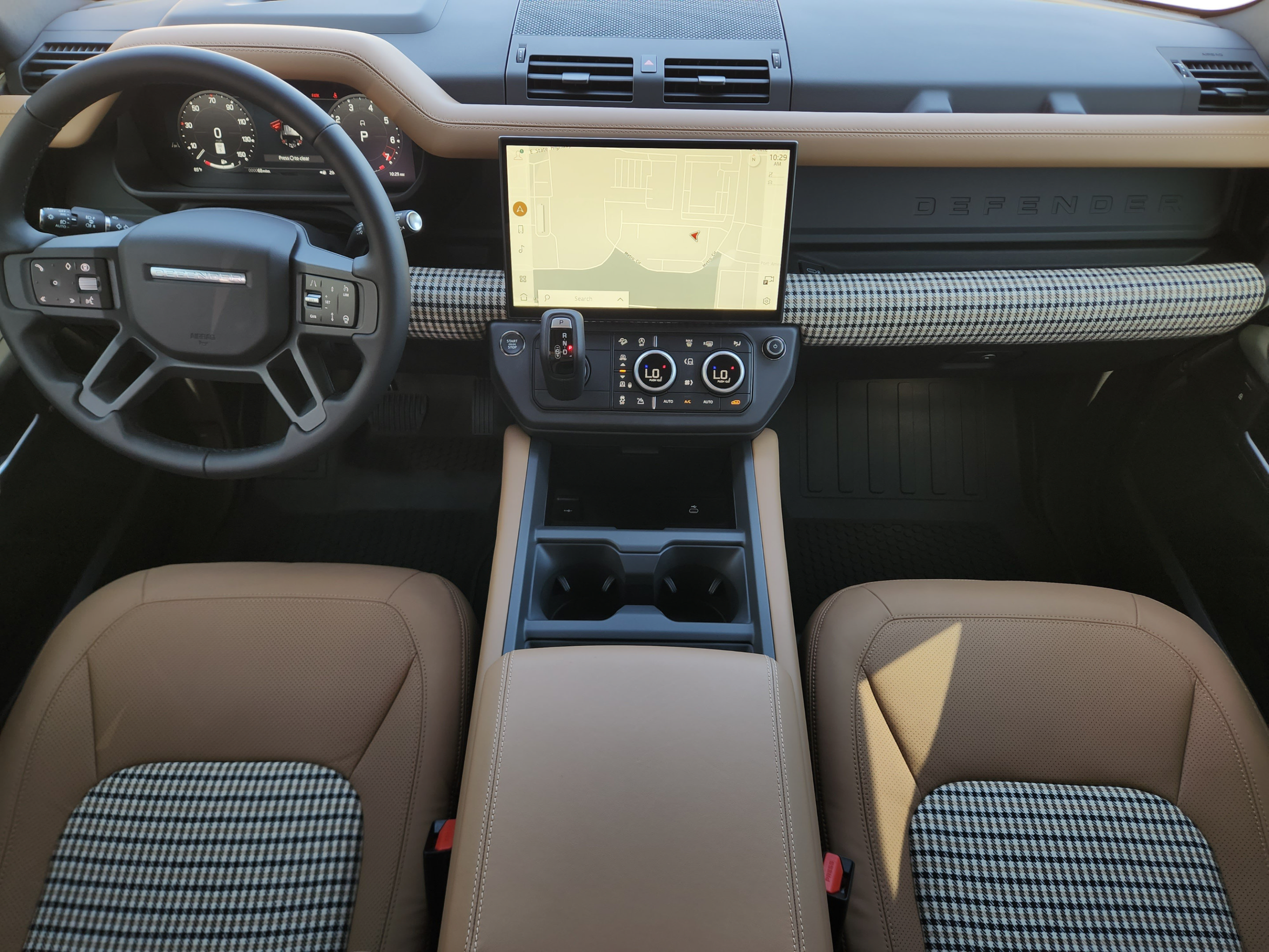 New 2026 Land Rover Defender 110 X-Dynamic SE AWD/4WD image 21