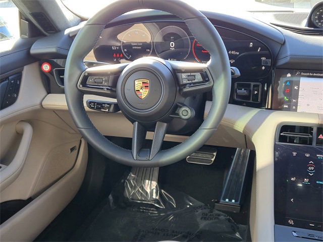 New 2025 Porsche Taycan GTS image 17